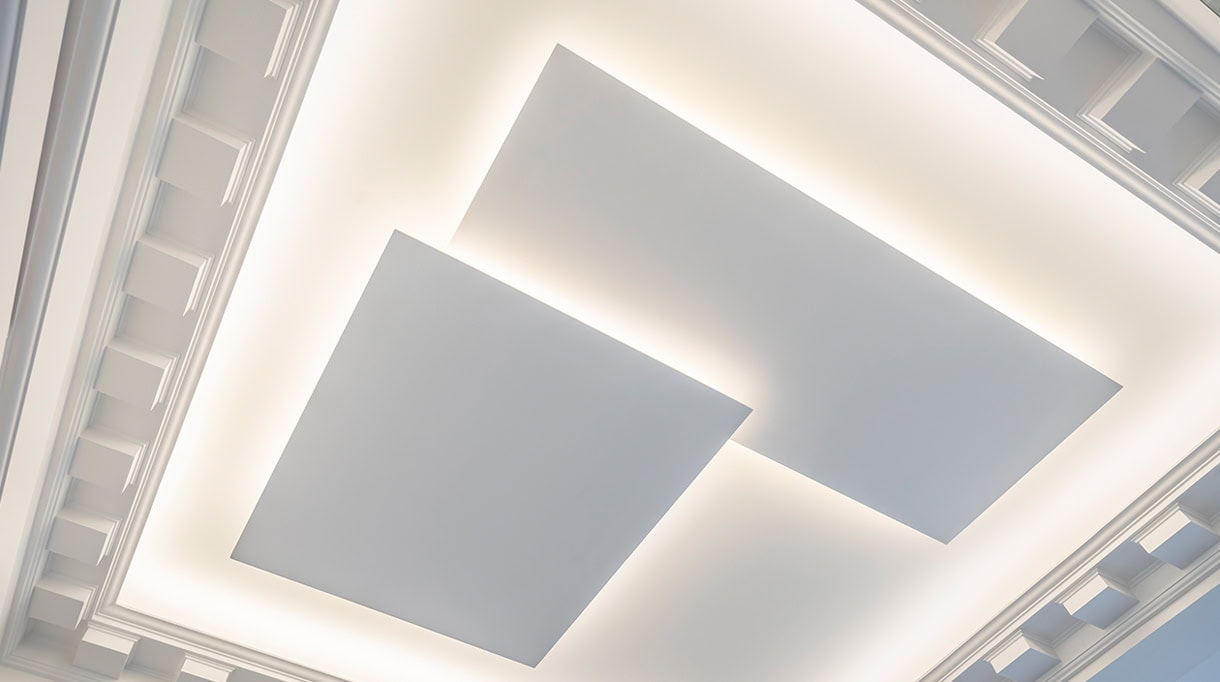 moderne Staff Ceiling